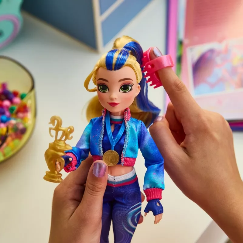 Doll Spinmaster Unicorn Academy Fashion Isabel 6072647 — mados lėlė iš Unicorn Academy serijos