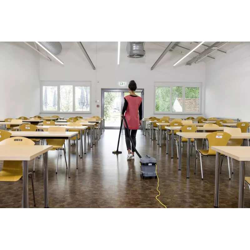 Būgninis dulkių siurblys Karcher AG T 11/1 Classic — sausas siurbimas, 11 L dulkių talpa, 850 W, 23,5 kPa, 2 m žarna, teleskopinis vamzdis
