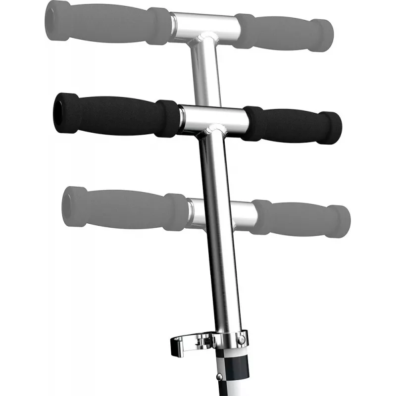 Kick Scooter Razor Model A — lengvas sulankstomas paspirtukas paaugliams ir suaugusiesiems, aliuminis, reguliuojamas vairas, maks. apkrova 65 kg