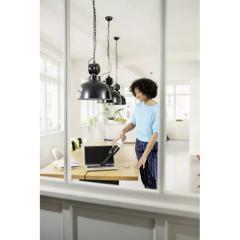 Rankinis dulkių siurblys Karcher CVH 3 Plus — belaidis 7.2 V ličio jonų, 20 min. veikimo laikas, HEPA filtras, be maišelio, 1.6 kg