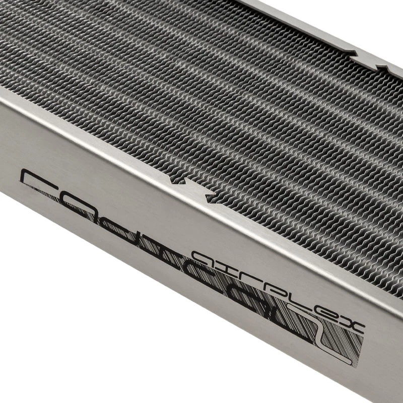 Radiatoriaus blokas Aqua-Computer 33705 — Aliuminis/Varis/Nerūdijantis plienas, 320×140×40 mm, pilka/sidabrinė
