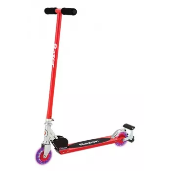 Klasikinis paspirtukas Razor S Spark Sport — plieninis rėmas, sulankstomas, 2 ratai, kojinis stabdys, skirtas vaikams nuo 8 metų, maks. apkrova 100 kg, juoda/raudona