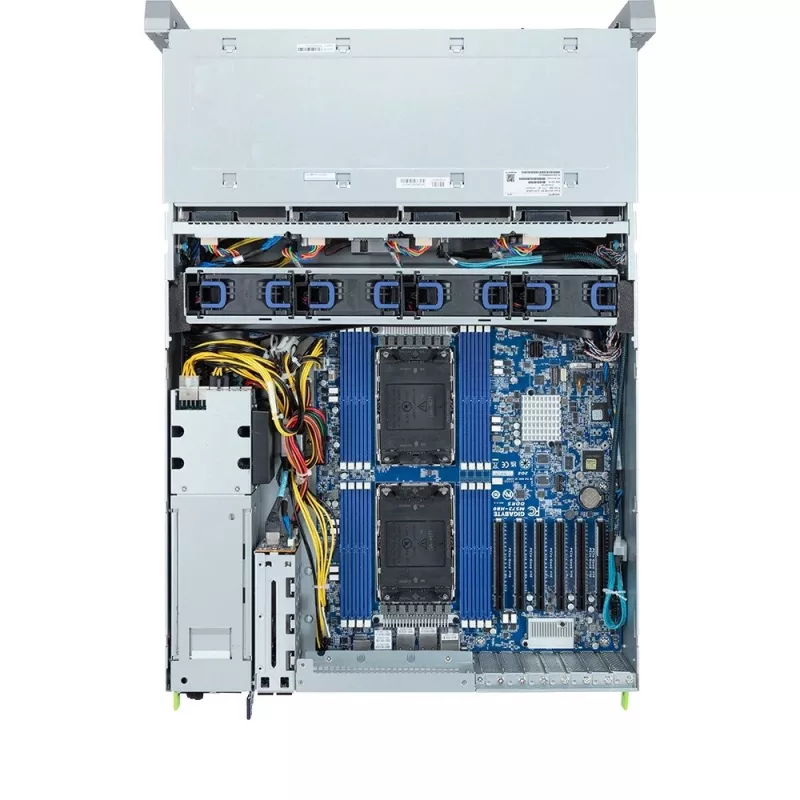 4U stovo serveris GIGABYTE S453-S70-AAV1 — dviejų lizdų LGA4677, DDR5, 16 DIMM, 38× 2,5 col./M.2, 1600 W pertekliniai maitinimo šaltiniai (80 PLUS Titanium)