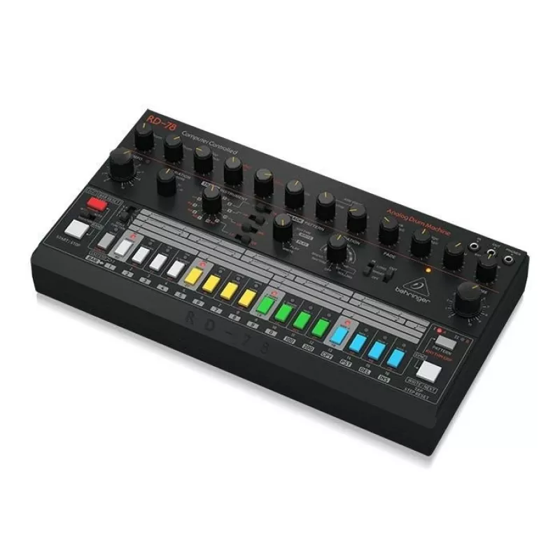Analoginė būgnų mašina Behringer RD-78 — 16 garsų, 64 šablonai