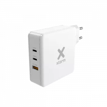 Xtorm Volt XAT140 - maitinimo šaltinis - GaN - 140 W - PD, Quick Charge 3.0 - 3 išvesties prievadai (USB, 24 kontaktų USB-C)