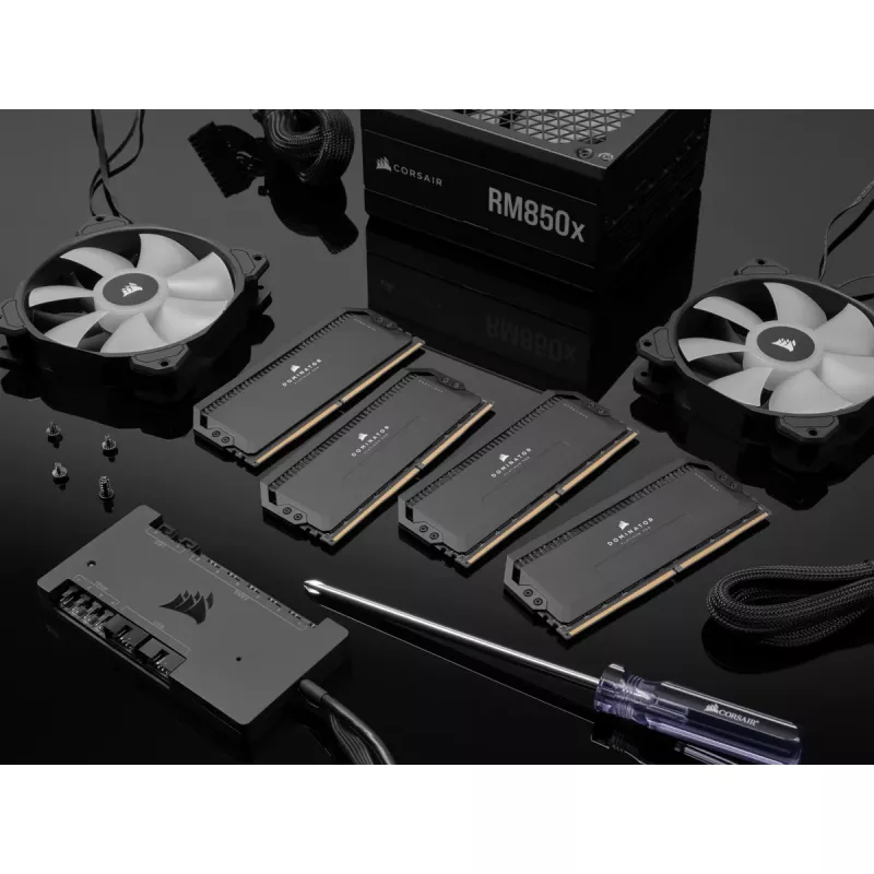 DIMM 64 GB DDR5-6400 (2x 32 GB) Dual-Kit, atmintinė juoda, CMT64GX5M2B6400C32, Dominator Platinium, INTEL XMP