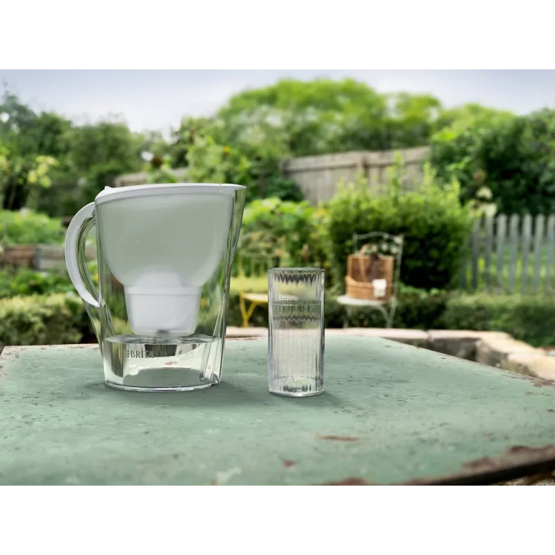 Vandens filtro ąsotis BRITA Marella XL su 3,5 L talpa ir 2 Maxtra+ Pro kasetėmis