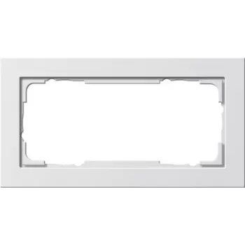 Gira 100222 balta