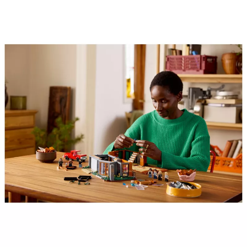 LEGO Cullen House 21354 Ideas modelis — 1000+ detalių modulinis pastatas