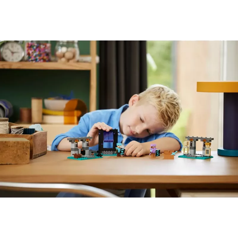 Lego Minecraft 21252 Ginklų salė