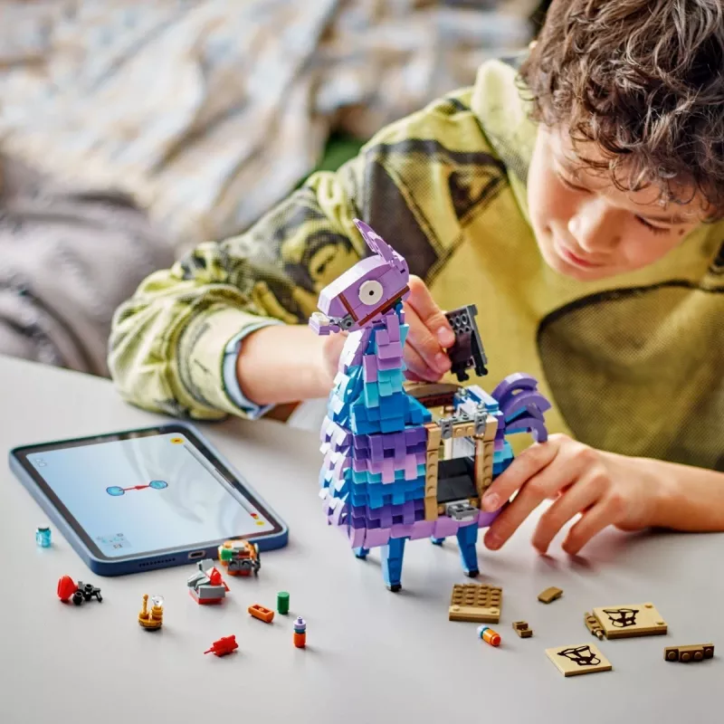 Laikymo žaislas LEGO 77071 Fortnite Llama konstrukcinis žaislas – LEGO prekės ženklo laikymo ir demonstravimo įrenginys
