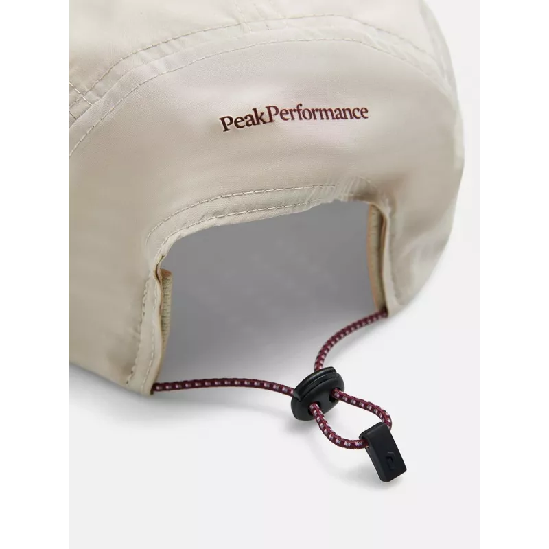 Peak Performance Lightweight Cap kepurė smėlio spalvos - TU