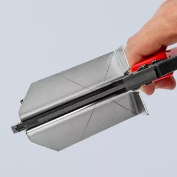 Plieninės žnyplės Knipex 95 02 21