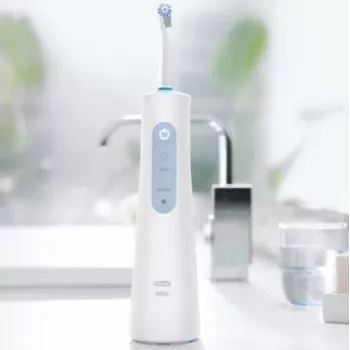Oral-B AquaCare 4 oralinis irigatorius, baltas
