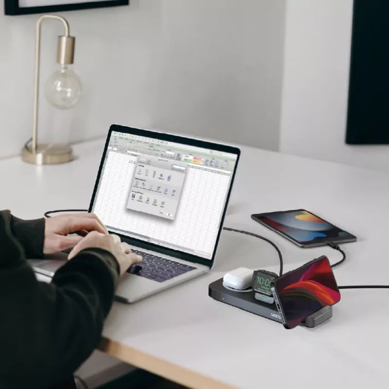 UNITEK MagMighty Combo 5 Ausinės Išmanusis telefonas Išmanusis laikrodis Juoda USB Belaidis įkrovimas Greitas įkrovimas