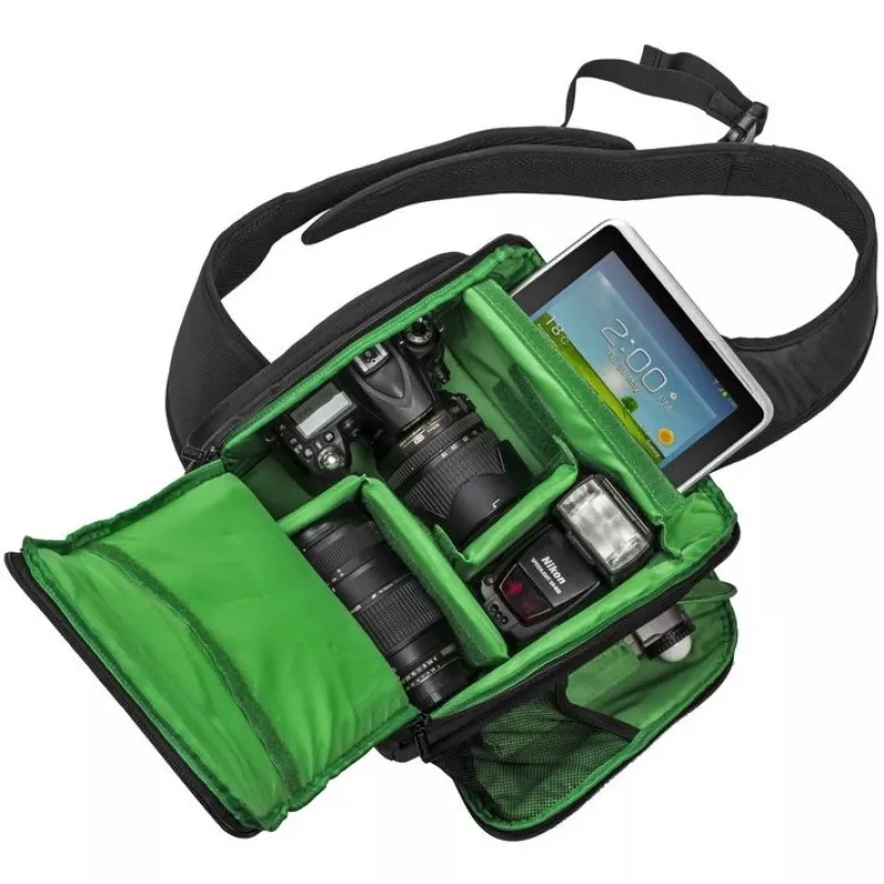 Sling case Rivacase 7470 juoda