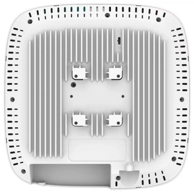 XE5-8, 9608 Mbit/s, 574 Mbit/s, 4804 Mbit/s, 10, 100, 1000, 2500, 5000 Mbit/s