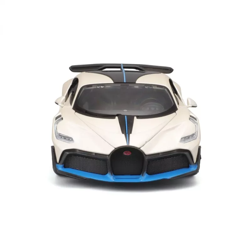 Kompozitinis modelis Bugatti Divo 1/24 baltas