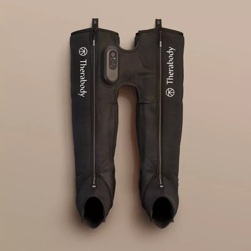 Pneumatiniai atsigavimo batai Therabody RecoveryAir JetBoots Prime S — nuoseklioji suspaudimo sistema, baterija, 180 min veikimo laikas, juodi, 2,51 kg