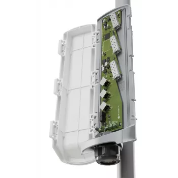Tinklo komutatorius MikroTik CSS606-1G-2Gi-3S+OUT 6 prievadų komutatorius su 1G ir 10G SFP+ aukštyniniais ryšiais