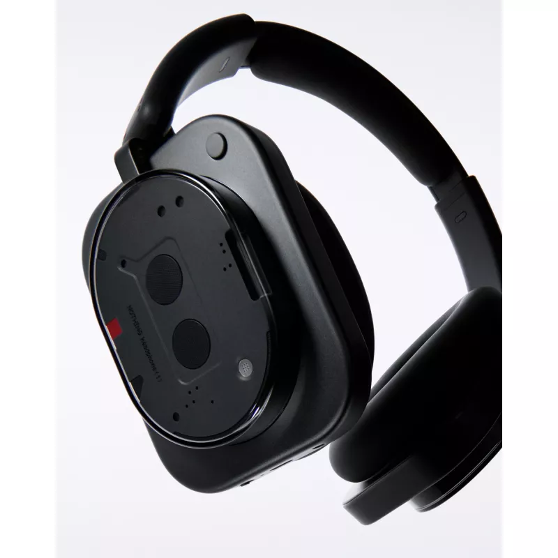 Ant ausies dedamos triukšmą slopinančios ausinės Nothing Headphone (1) — juodos, aktyvus triukšmo slopinimas, laidinis ir belaidis ryšys