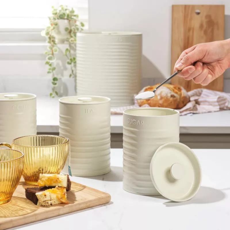Stalo komplektas Russell Hobbs RH03270CEU7 kreminis 4 dalių — virtuvės stalviršio komplektas, kreminė apdaila