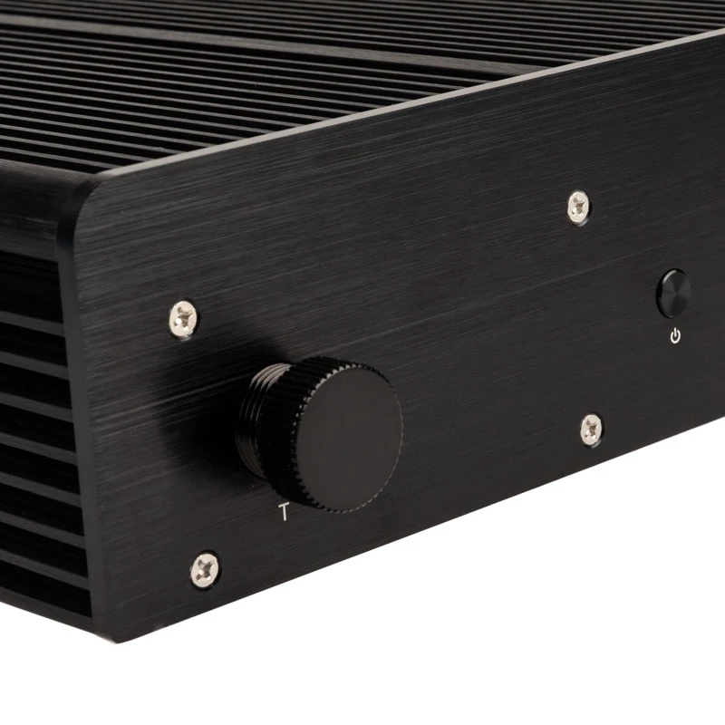 Server Akasa Pascal TN Rack Juoda