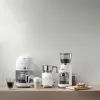Lašelinė kavos virimo aparatas Smeg 1.4L DCF02WHEU Baltas