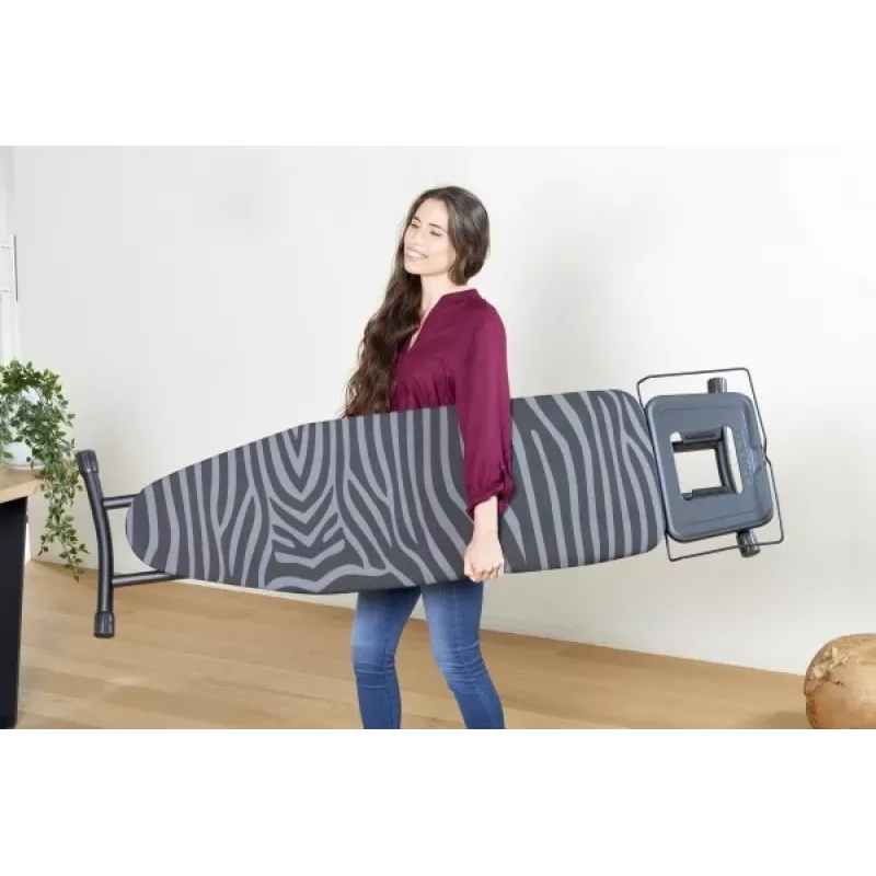 Viso dydžio lyginimo lenta Taurus 994178000 — 410 x 1250 mm, reguliuojamas aukštis iki 930 mm, medvilninė danga, juoda