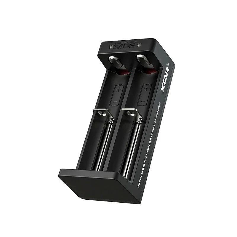 XTAR dviejų lizdų Li-ion baterijų įkroviklis 18650 elementams, USB-C įvestis, 2 lizdai, juodas, LED indikatoriai