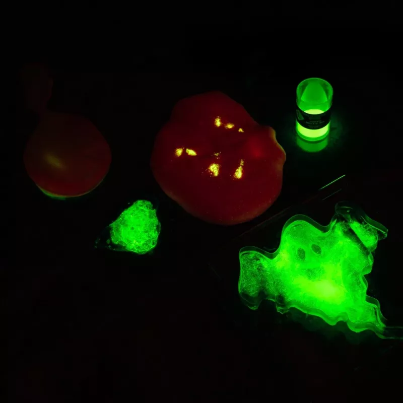 Mokslo rinkinys Liscianigiochi Crazy Science Švytintis gleivės tamsoje 304-PL89239 — švytinčių gleivių eksperimentų rinkinys