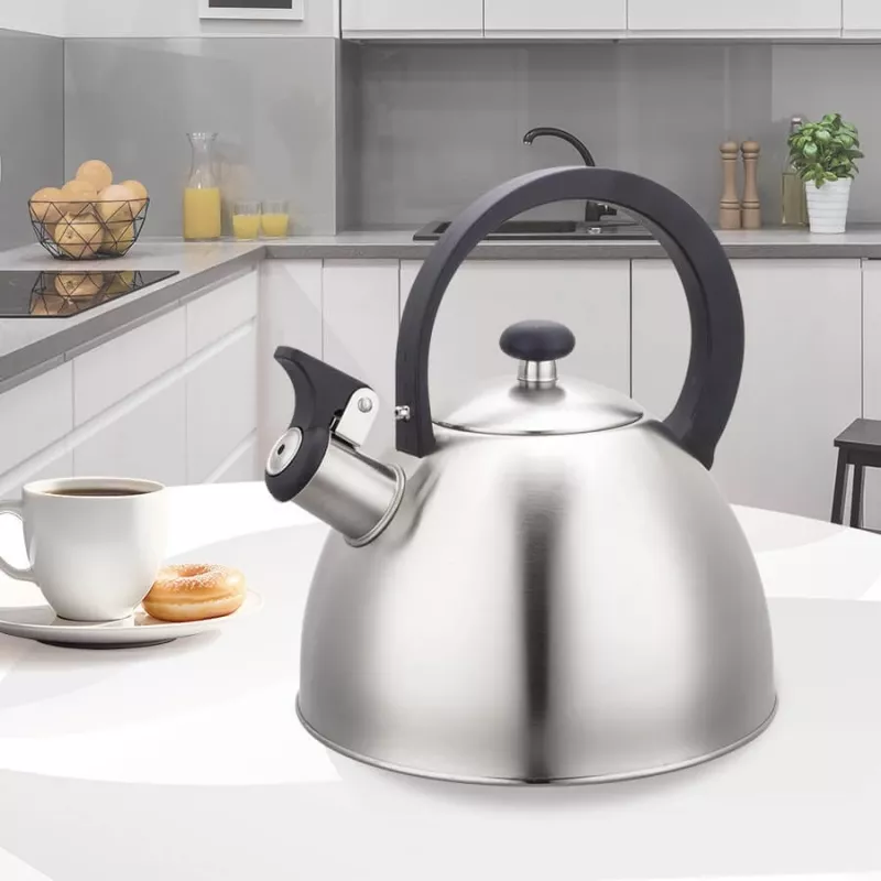 Virdulys Maestro MR1302 nerūdijančio plieno 2,5 l, tinkamas indukcijai, atverčiamas švilpukas, juoda rankena