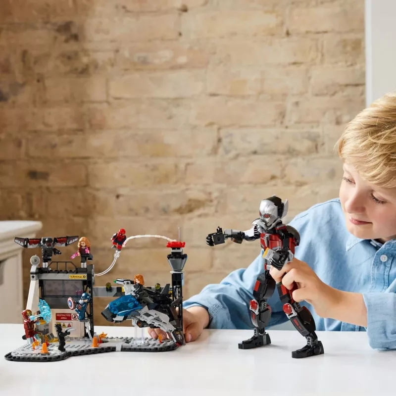 LEGO MARVEL 76314 Kapitonas Amerika: Pilietinio karo mūšis