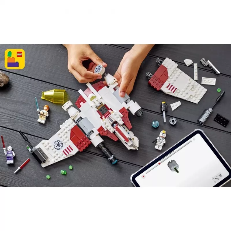 LEGO Star Wars V-19 Torrent Fighter 75432 statybos rinkinys — 567 vnt., 3 minifigūros, demonstravimo ir žaidimo modelis