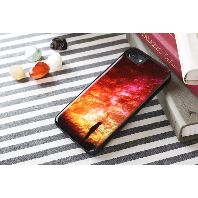 Apsauginis telefono dėklas iKins, skirtas Apple iPhone 8/7 — žvaigždėtos nakties juodos spalvos
