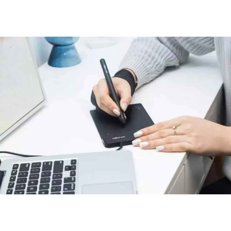 Grafinė piešimo planšetė XP-Pen Star G430S laidinė, 5080 lpi, 101,6 × 76,2 mm aktyvus plotas, juoda