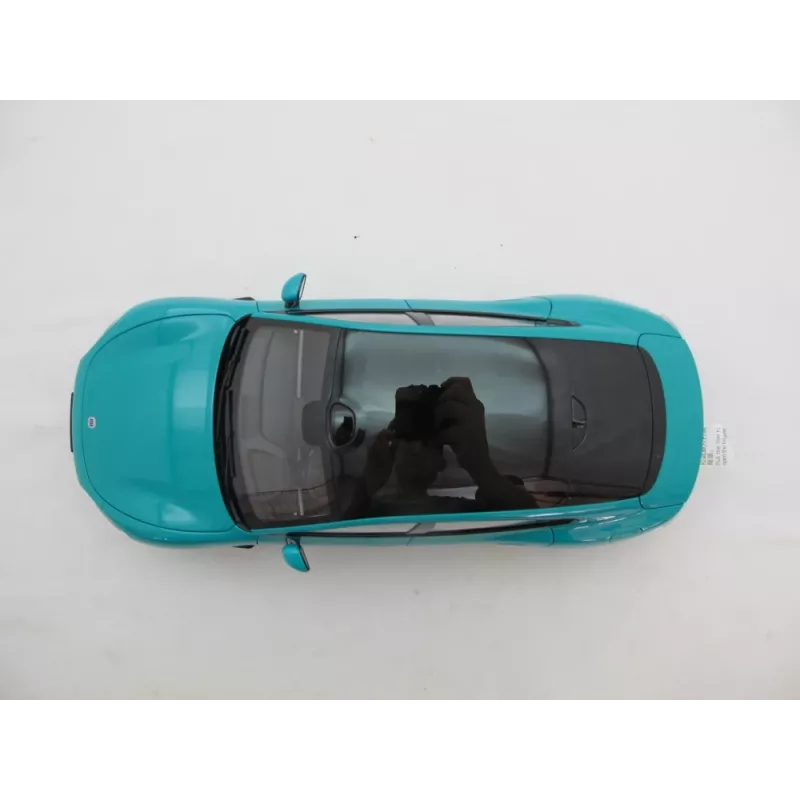 Lietas 1:18 mastelio automobilio modelis Xiaomi SU7 — iš anksto surinktas klasikinis automobilis, 278×108×81,5 mm