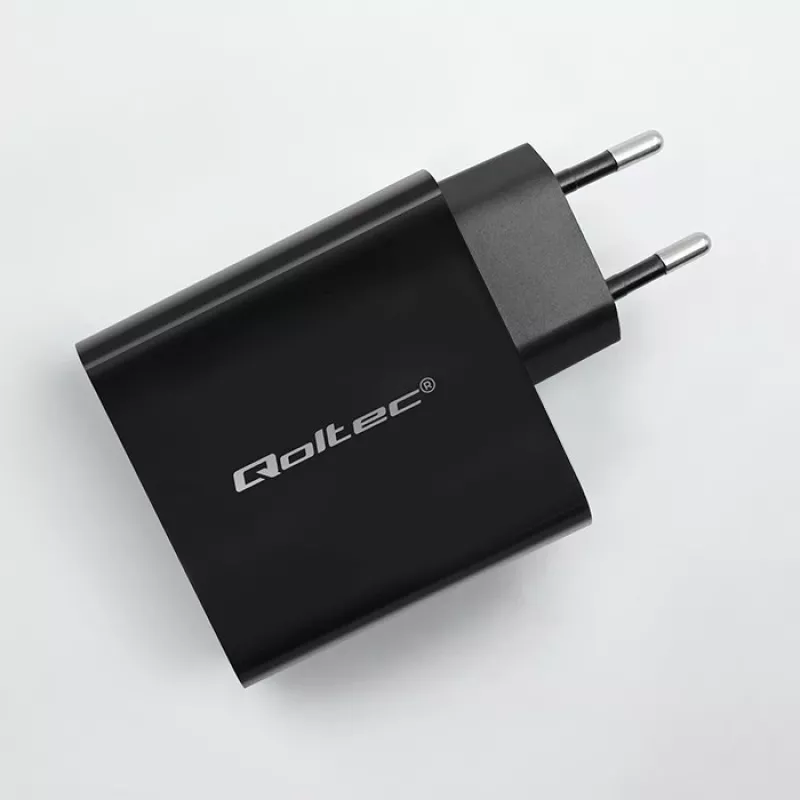 Qoltec 52380 Super Quick PD Charger | 1xUSB-C | 1xUSB | 65W | 5-20V | 1.5-3.25A | Juoda