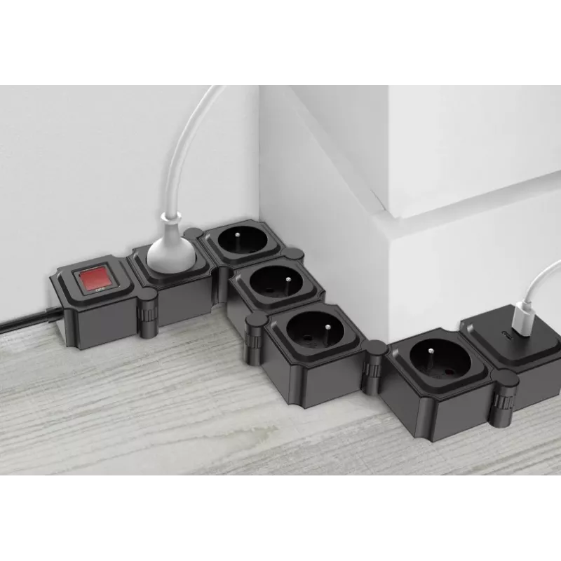 Maitinimo lizdas TB Energy Power Strip 1.5 m — 1.5 m laidas, keli lizdai