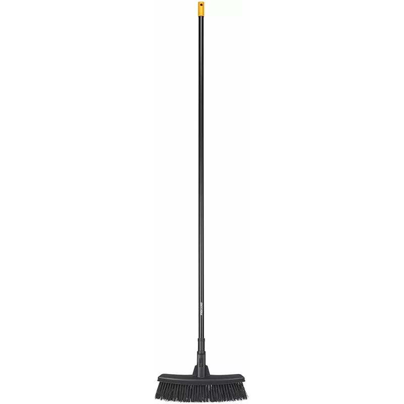 Fiskars 1025921 šluota lauko Juoda