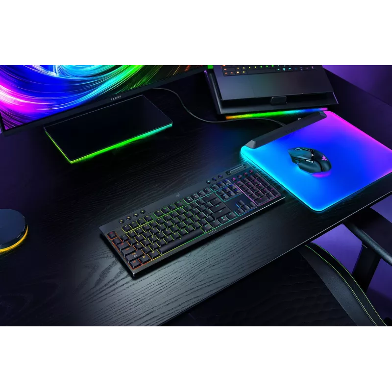 Žaidimų klaviatūra „Razer JuodaWidow V4 Low-profile Wireless“ — žemo profilio mechaniniai klavišai, „Bluetooth“ ir 2,4 GHz