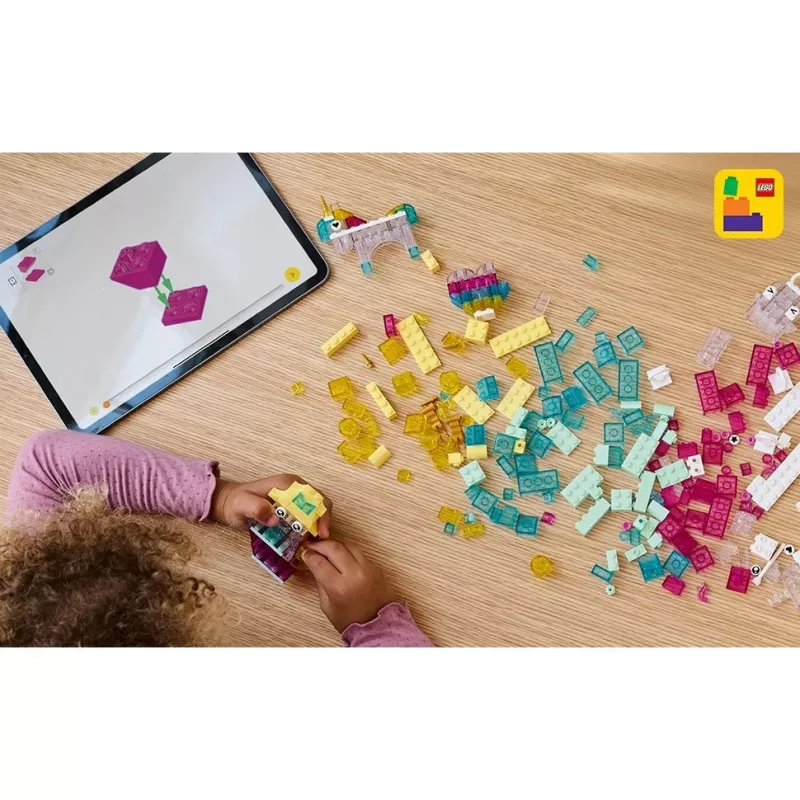 LEGO CLASSIC 11040 Stebuklinga permatoma dėžutė