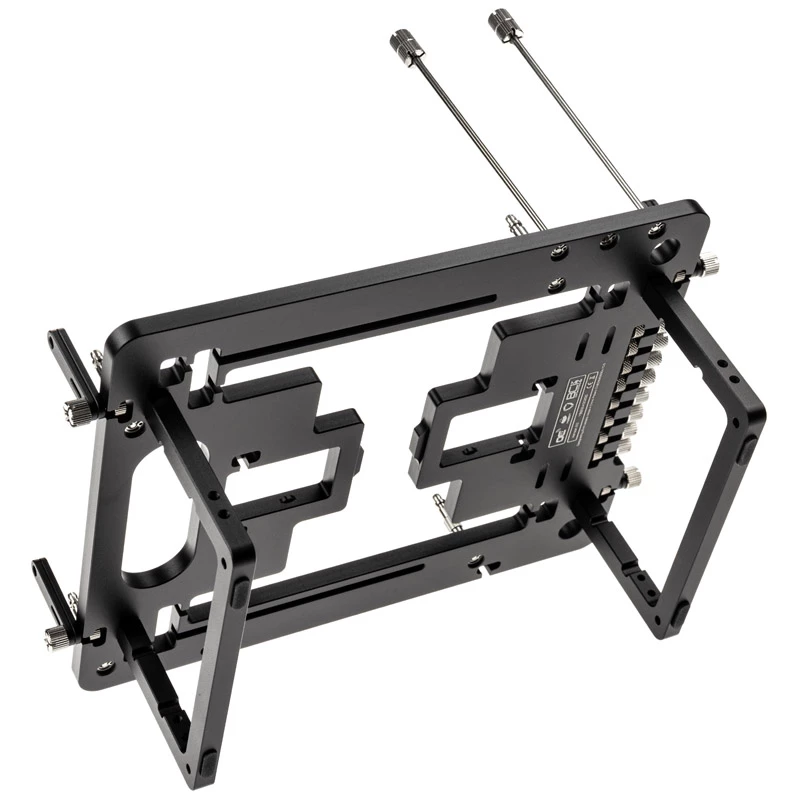 Streacom benchtable BC1 Mini V2 juoda — kompaktiškas pasyviai aušinamas atviro rėmo korpusas