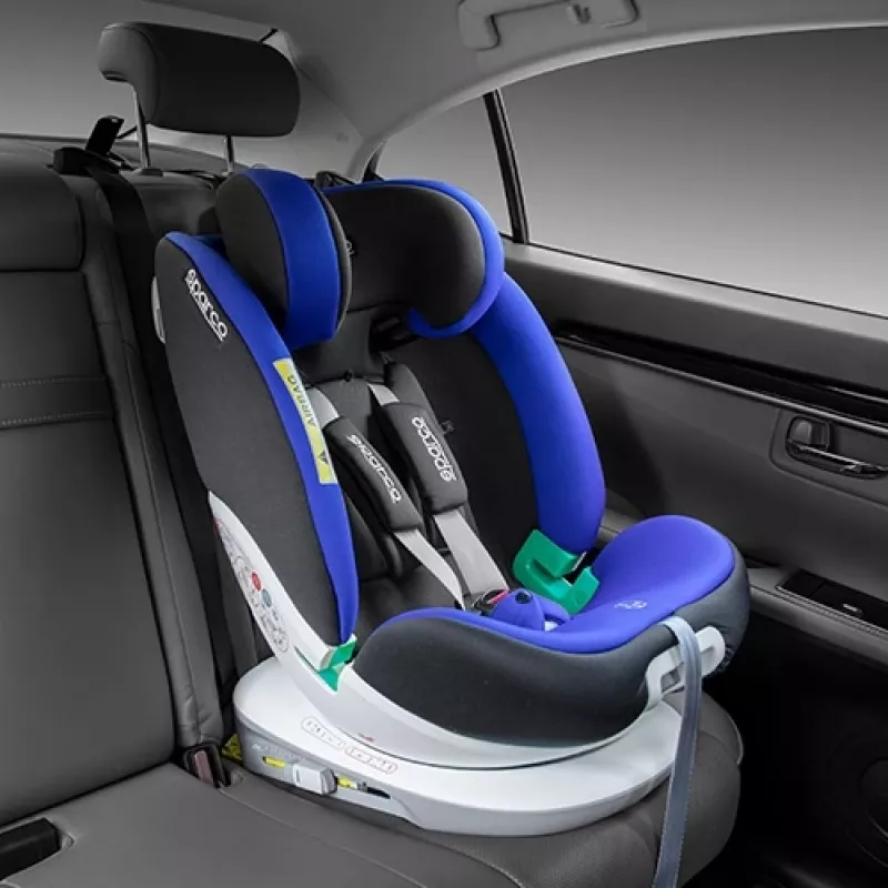 Vaikiška automobilinė kėdutė Sparco SK3000 pilka SK3000I_GR, skirta vaikams nuo 40 iki 150 cm