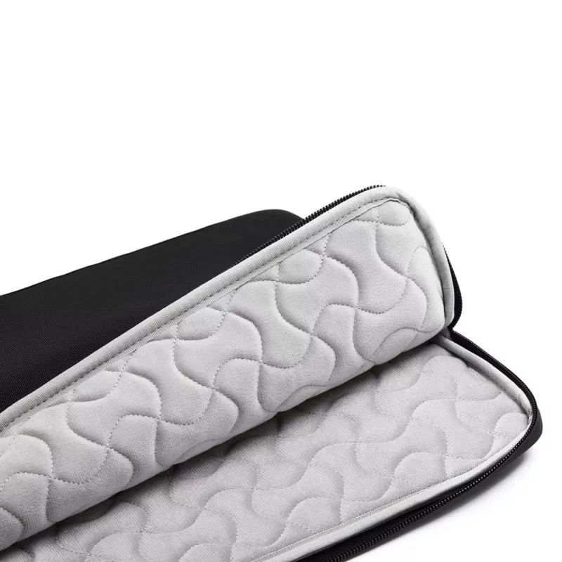 Apsauginė nešiojamojo kompiuterio rankovė XDDESIGN P706.201 — 14 colių (35,6 cm), juoda, su užtrauktuku