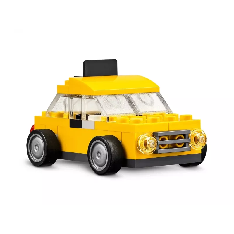 LEGO Classic kūrybinės transporto priemonės – spalvingų automobilių modelių rinkinys su policijos automobilio žaislu ir 11023 klasikine žalia pagrindo plokšte 32x32, skirta pievos statybai