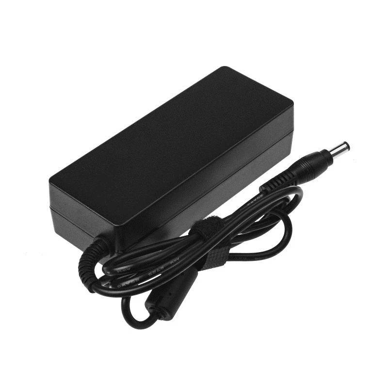Maitinimo adapteris Green Cell AD26AP 75W 19V AC-to-DC patalpų nešiojamojo kompiuterio įkroviklis, juodas