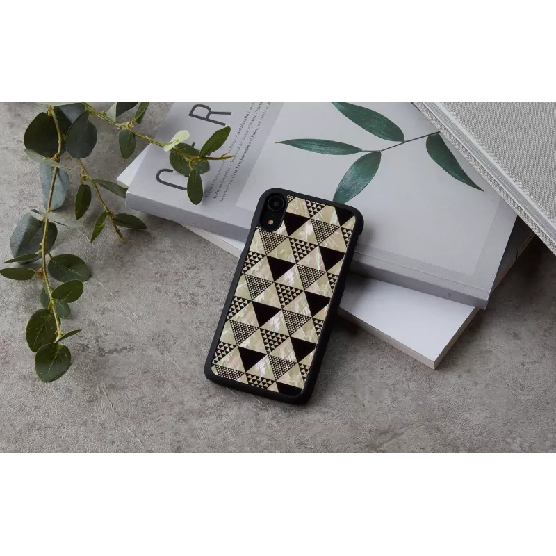 Išmaniojo telefono dėklas iKins, skirtas iPhone XR — piramidės raštas, juodas