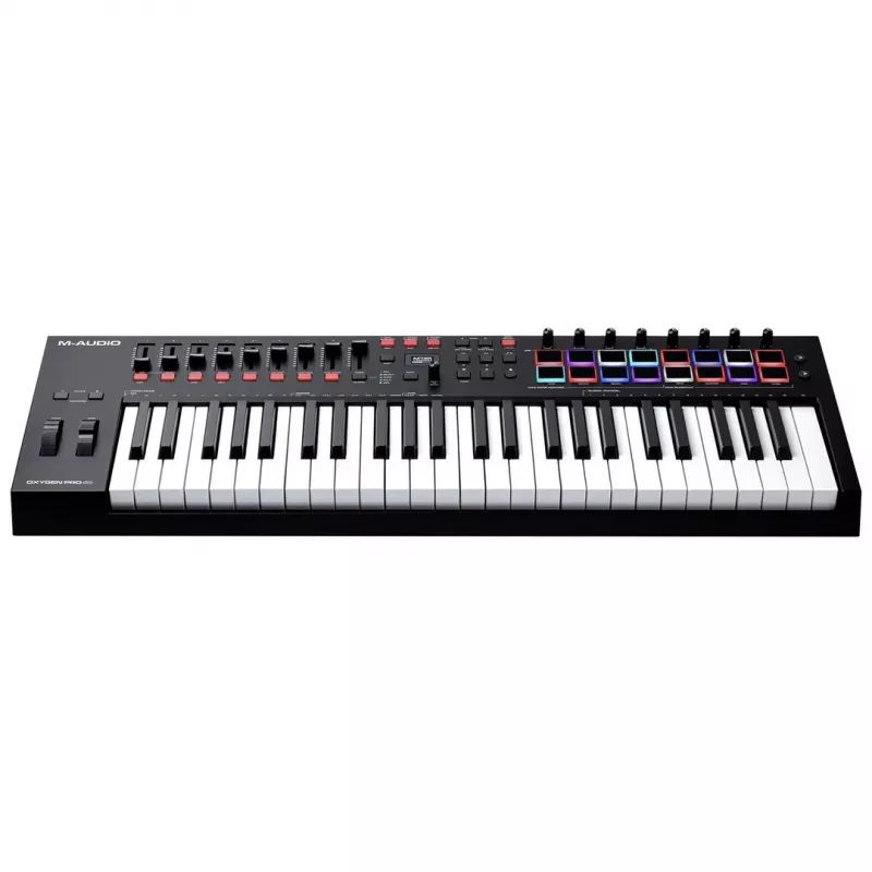 M-Audio Oxygen Pro 49 MIDI klaviatūros valdiklis — 49 klavišai, 16 padeliai, 9 šleifiniai reguliatoriai, OLED ekranas, USB, MIDI išėjimas