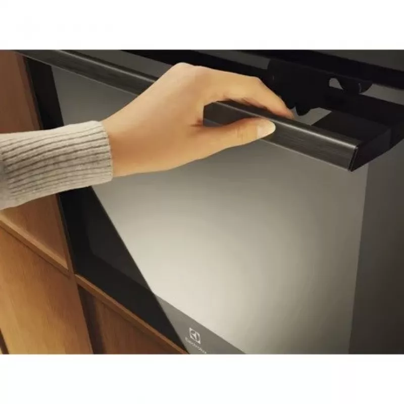 Įmontuojama elektrinė orkaitė Electrolux LOE8H39Z — 72 l, pirolitinė, konvekcinė, grilis, TFT ekranas, A+